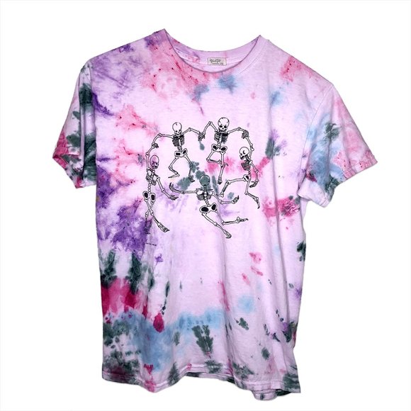 Brandy Melville Tops - 3/30 💗 brandy melville skeleton tie dye tee